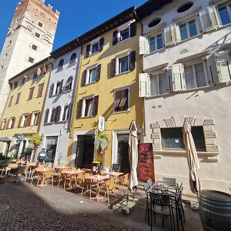 アパート La Dimora Del Conte *